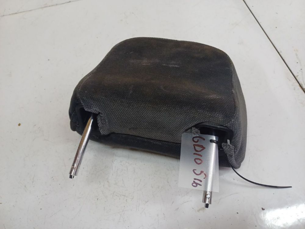 Volvo V70 1998 Seat headrest