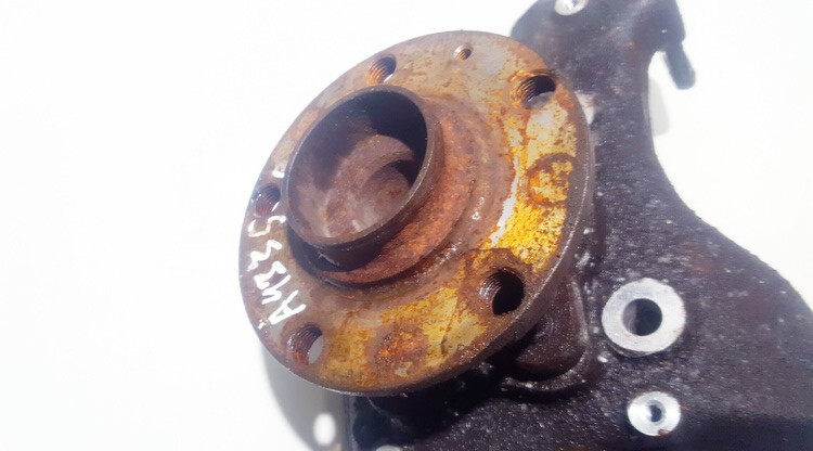 Audi A6 2009 Pyörän napa (laakeri) - TAKANA VASEMMALLA