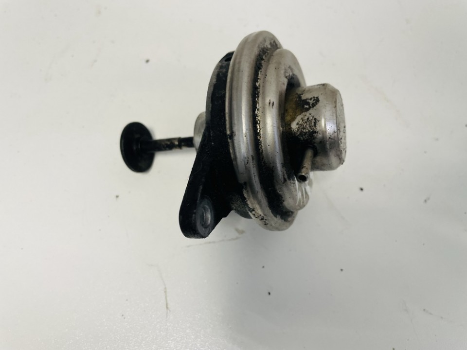 Opel Vectra 2001 EGR Valve Exhaust Gas