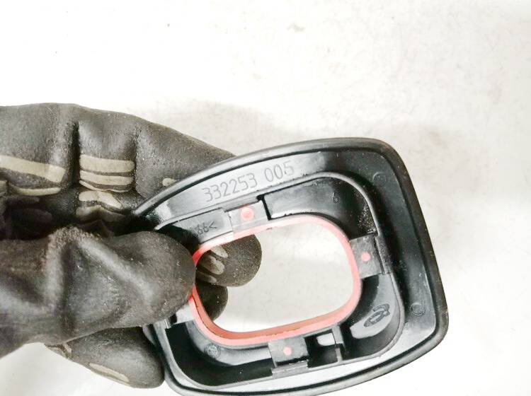 332253005 Ford Focus 2005 Wykończenie wnętrza (plastikowe elementy) - Thumbnail 3