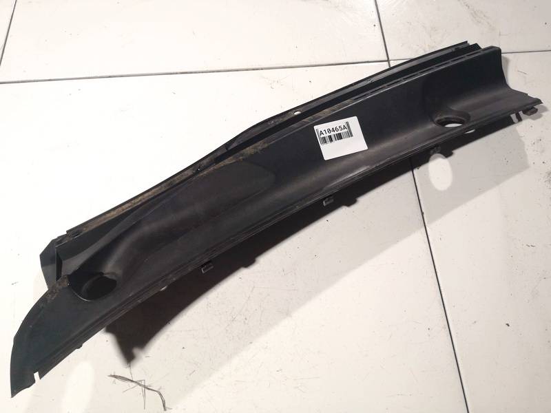 5570902070 Toyota Corolla 2004 Wiper Muolding - FRONT