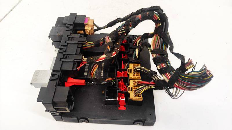 8P0907279A Audi A3 2004 Fuse box