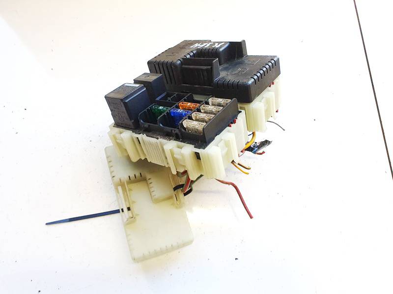 6G9T14K131AB Ford Galaxy 2011 CAJA RELES -  FUSIBLES