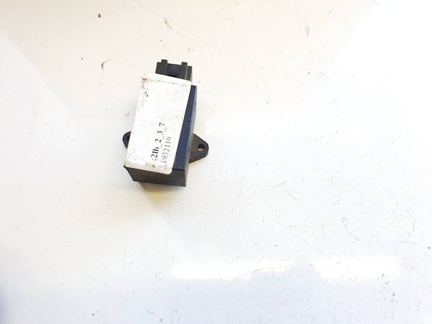 7L0959772 Porsche Cayenne 2004 Relay module