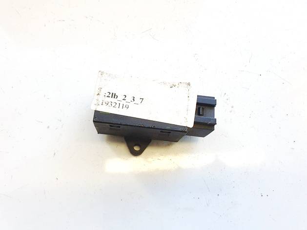 7L0959772 Porsche Cayenne 2004 Relay module - Thumbnail 2