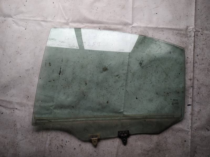 AS2 Nissan Primera 2002 Duru stiklas G.K.