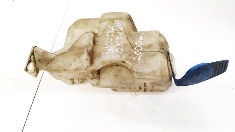 1J0955453N Volkswagen Bora 2000 Windshield Washer Reservoir tank (WASHER BOTTLE)