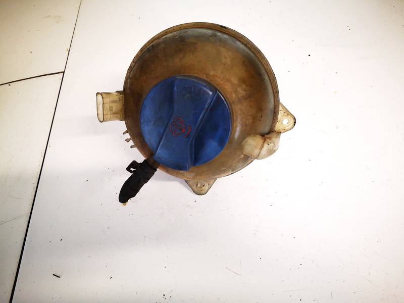 1J0121403B Volkswagen Golf 2001 Conteneur Eau Fraîche Expansion