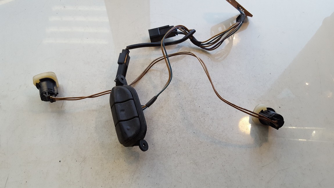 15689800 Opel Vectra 1999 Holden Steering Wheel Button