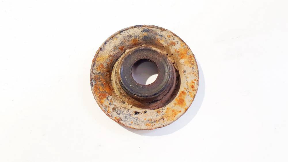 Audi TT 2000 Soporte del muelle espiral - DELANTERO DERECHO