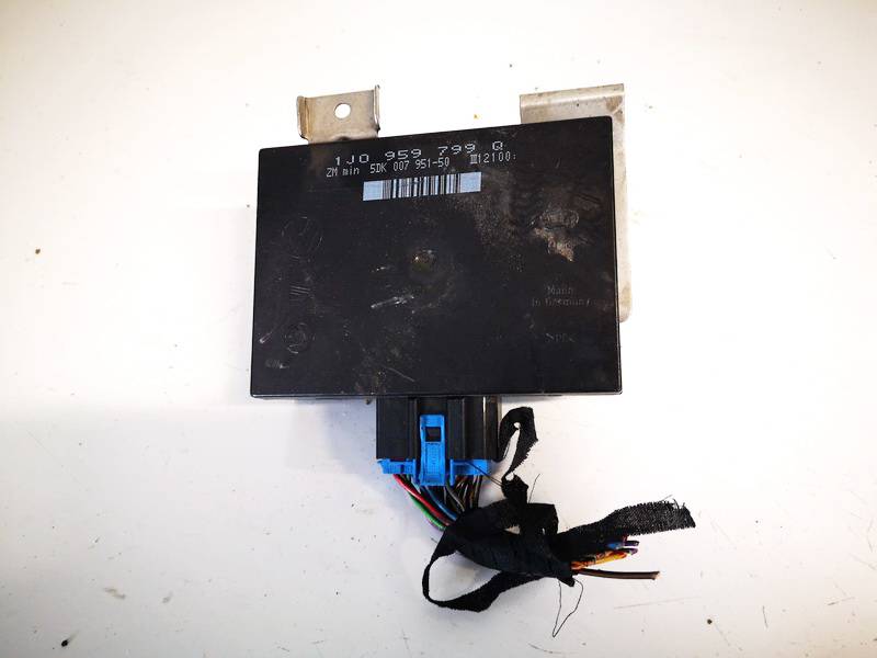1J0959799Q Volkswagen Golf 2001 General Module Comfort Relay (Unit)