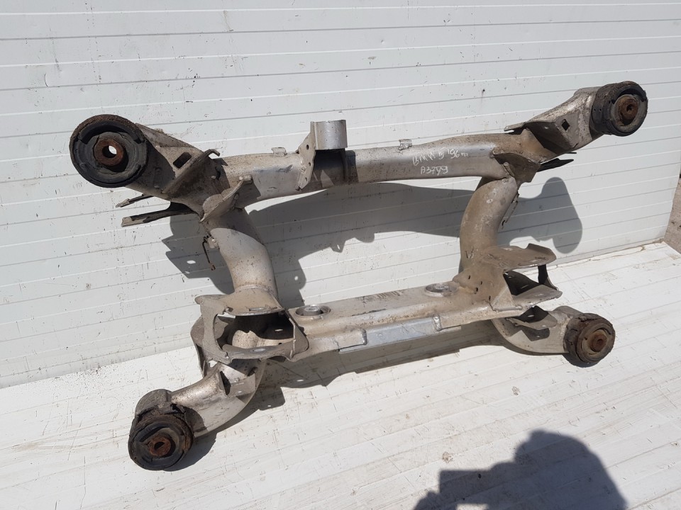BMW 5-Series 1996 Subframe - REAR - Thumbnail 3
