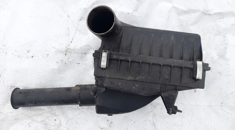 4235123 SAAB 9-3 1999 Filtre à air Boite Admission - Thumbnail 2