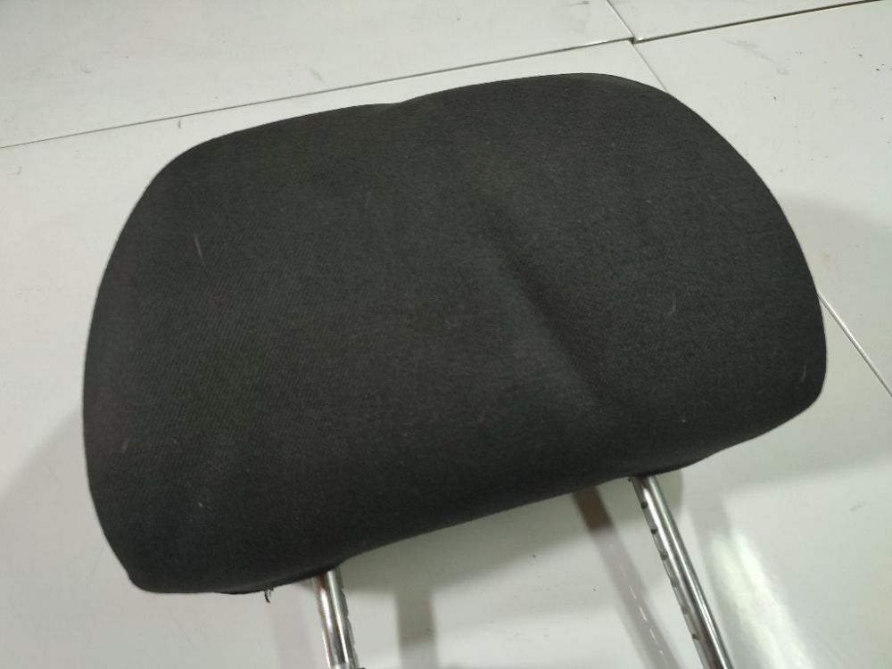 Skoda Fabia 2005 Seat headrest - Thumbnail 2