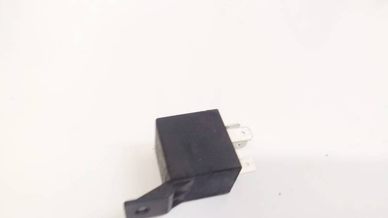 SCB1M1240 Chrysler Voyager Grand 2006 Relay module - Thumbnail 2