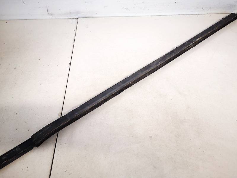 Opel Combo 2003 Listwa szyby drzwi - PRZEDNIE PRAWE - Thumbnail 3