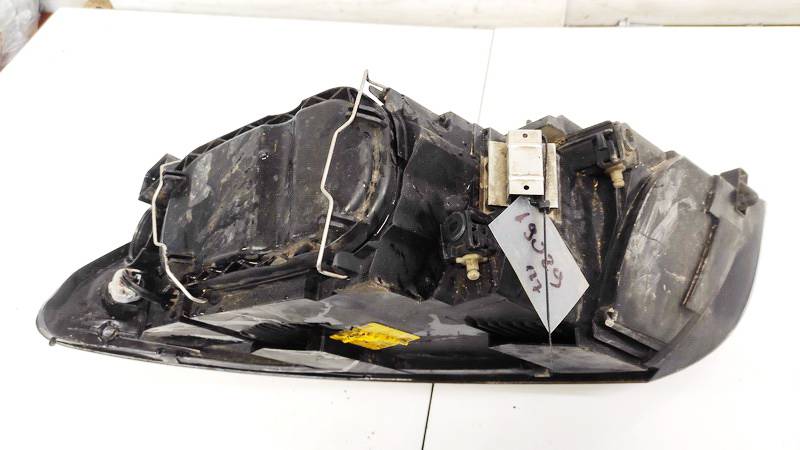 30698886 Volvo V50 2005 Headlight - FRONT RIGHT - Thumbnail 3