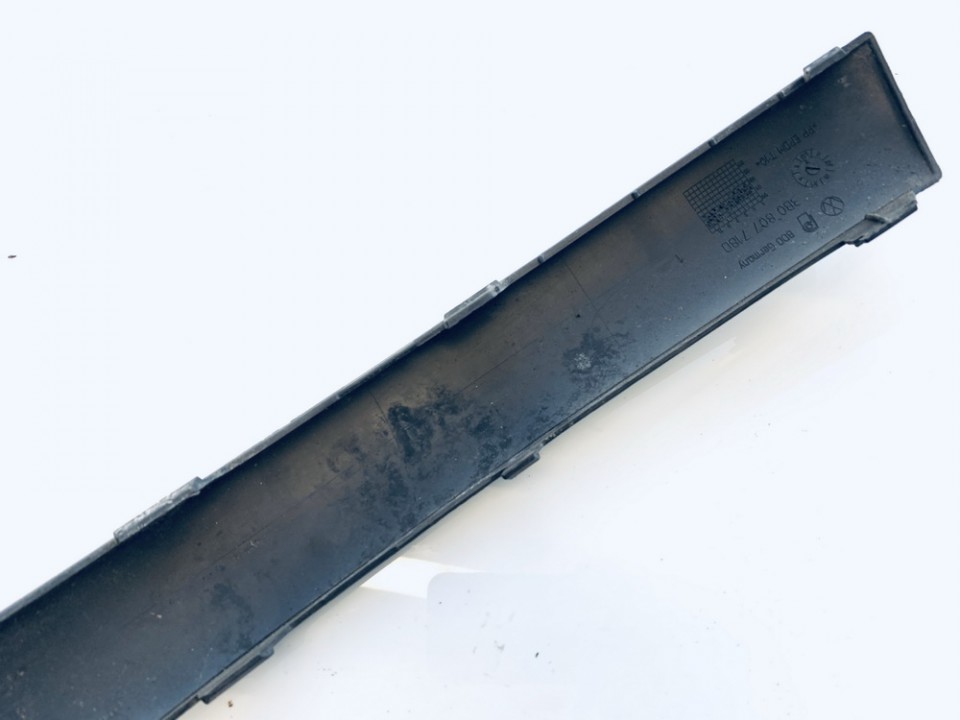 3B0807718D Volkswagen Passat 2003 Zierleiste Stoßstange Vorne Rechts - Thumbnail 2