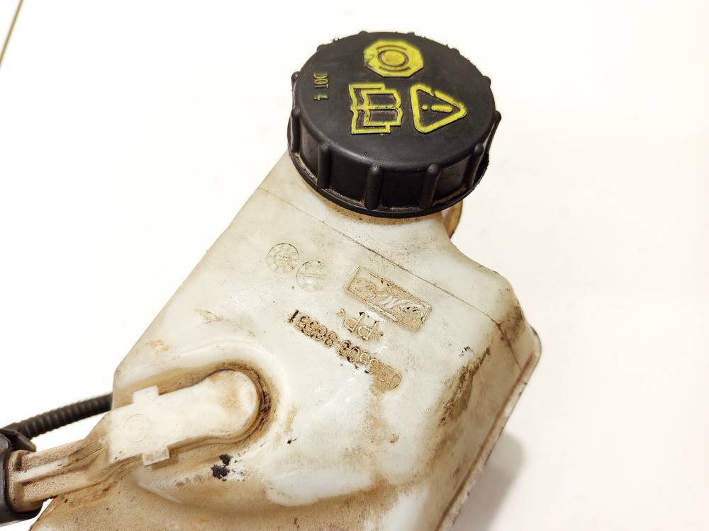 03350886551 Volvo S40 2007 Brake Master Cylinder - Thumbnail 3