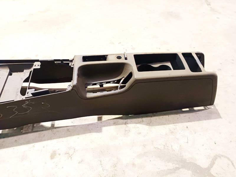 Audi A3 2006 Wykończenie wnętrza (plastikowe elementy) - Thumbnail 3