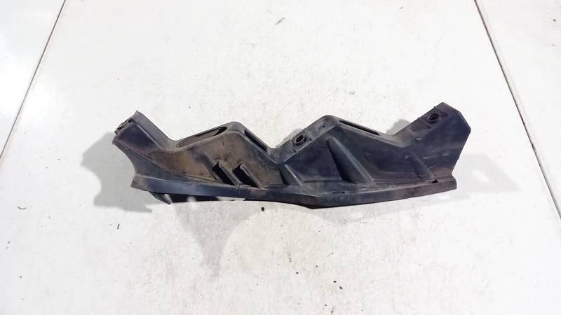 3C0807890A Volkswagen Passat 2006 Puskurin kiinnike - EDESSÄ OIKEALLA