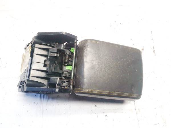 7L6863762D Volkswagen Touareg 2004 Seat Armrest