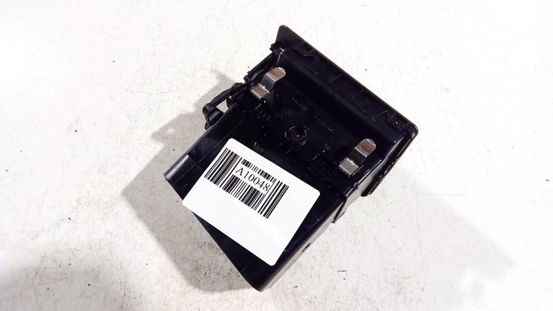 3M51R018B89 Ford C-MAX 2007 Dash Vent (Air Vent Grille)