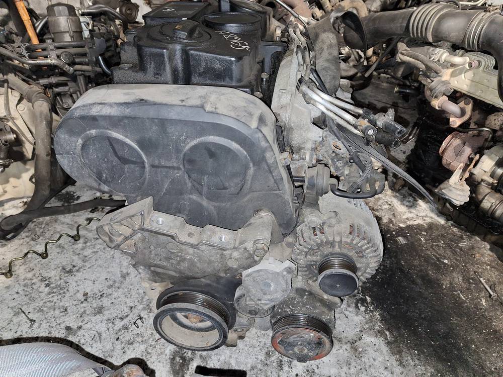 Volkswagen Touran 2007 Silnik