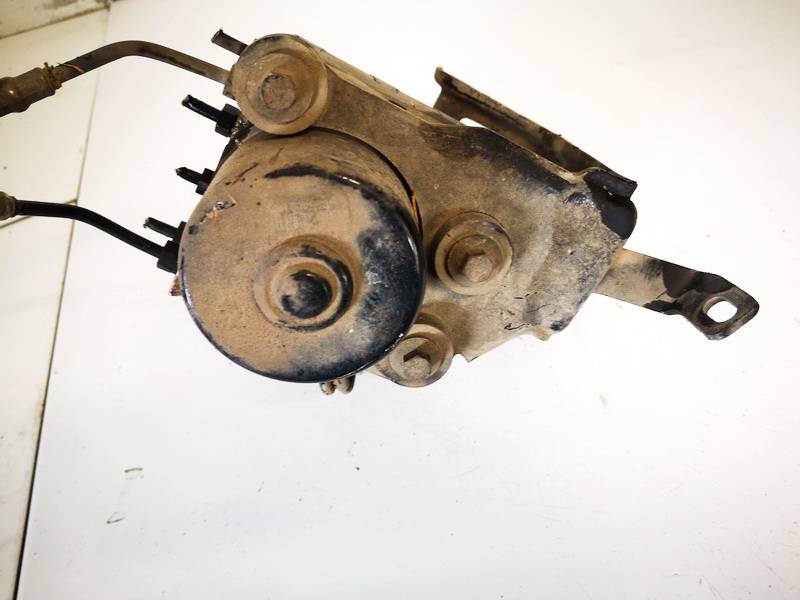 1J0907379P Volkswagen Golf 2001 ABS Unit (ABS Brake Pump)