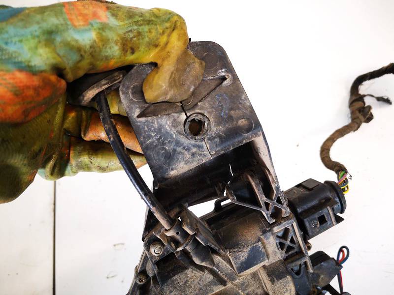 3B0837867 Volkswagen Golf 2001 Door Lock Mechanism - FRONT LEFT - Thumbnail 3