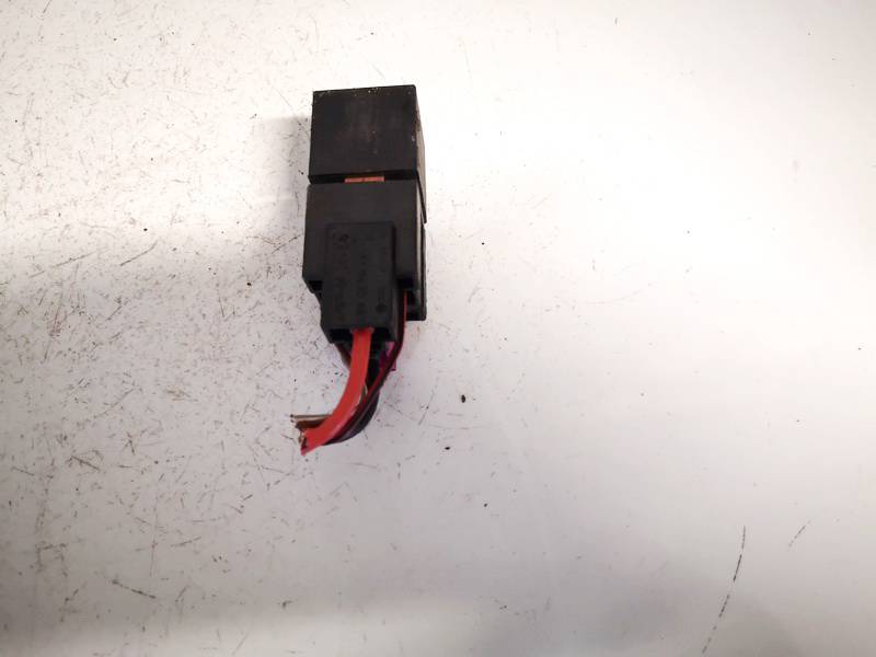 3D0951253A Volkswagen Caddy 2006 Relay module - Thumbnail 3