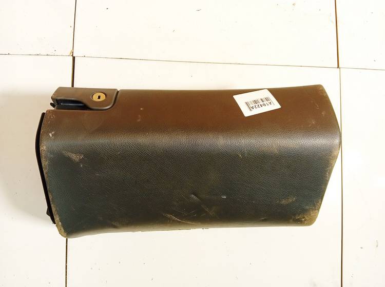 A2036802691 Mercedes-Benz C-CLASS 2002 Boîte à Gants