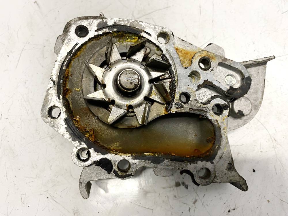 Renault Megane 1996 Pompa wodna - Thumbnail 2