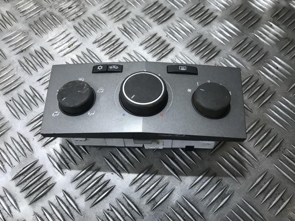 9051241 px2 Climate Control Panel (heater control switches) Opel Astra