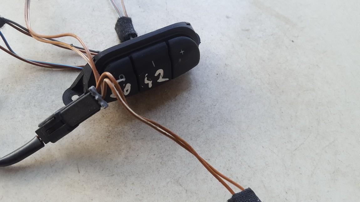 15689800 Opel Vectra 2000 Holden Steering Wheel Button - Thumbnail 2