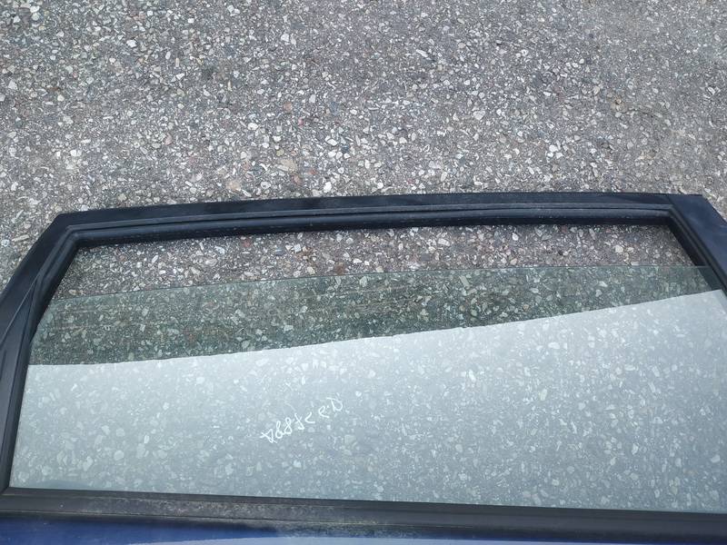 AS2 Toyota Corolla Verso 2006 Vitre de Porte Arrière Droite