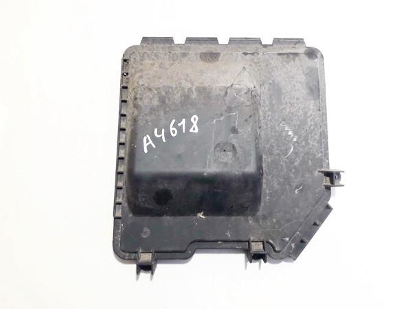 13144736 Opel Meriva 2005 Fuse box