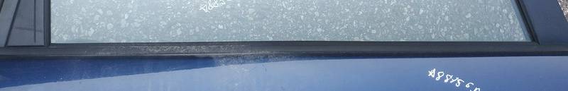 Toyota Corolla Verso 2006 Garniture Arriere Fenêtre Côté Droite