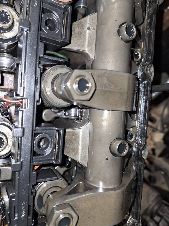 Volkswagen Touran 2007 Wtryskiwacz Paliwa