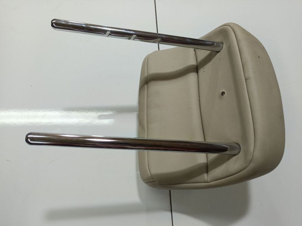 Skoda Superb 2010 Sedynes galvos atlosas (galvos atrama) - Thumbnail 2