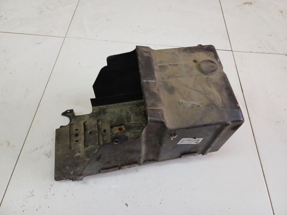 6G9110723AE Ford S-Max 2006 Batteriekasten