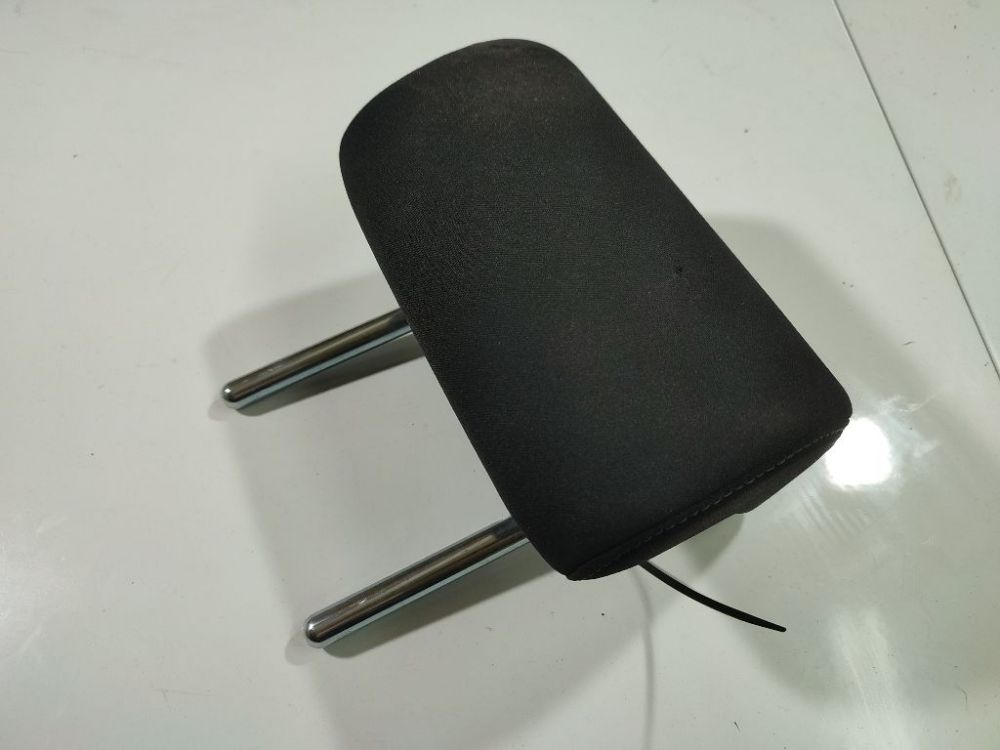 Toyota Avensis 2010 Seat headrest