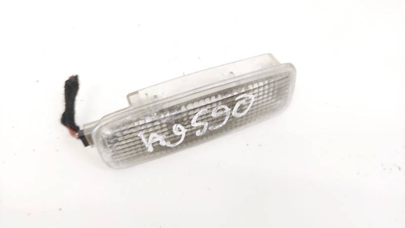 8L0947105A Audi A6 2002 Salono lemputė