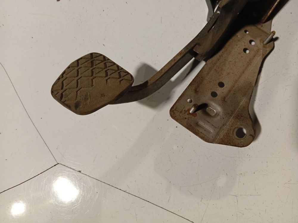 Mazda 5 2008 Bremžu pedālis - Thumbnail 2