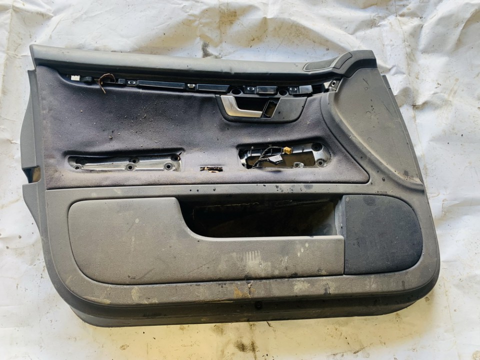 8E1867105 Audi A4 2001 Duru apmusimas (apdaila-absifkes) P.K.