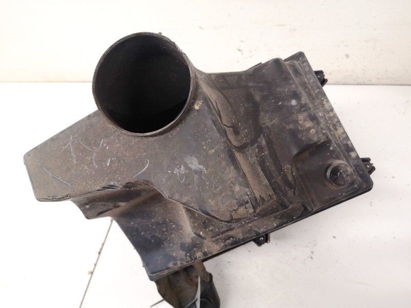 used used Air filter box Volvo V50 2004 2.0L EIS01532191 Used Auto