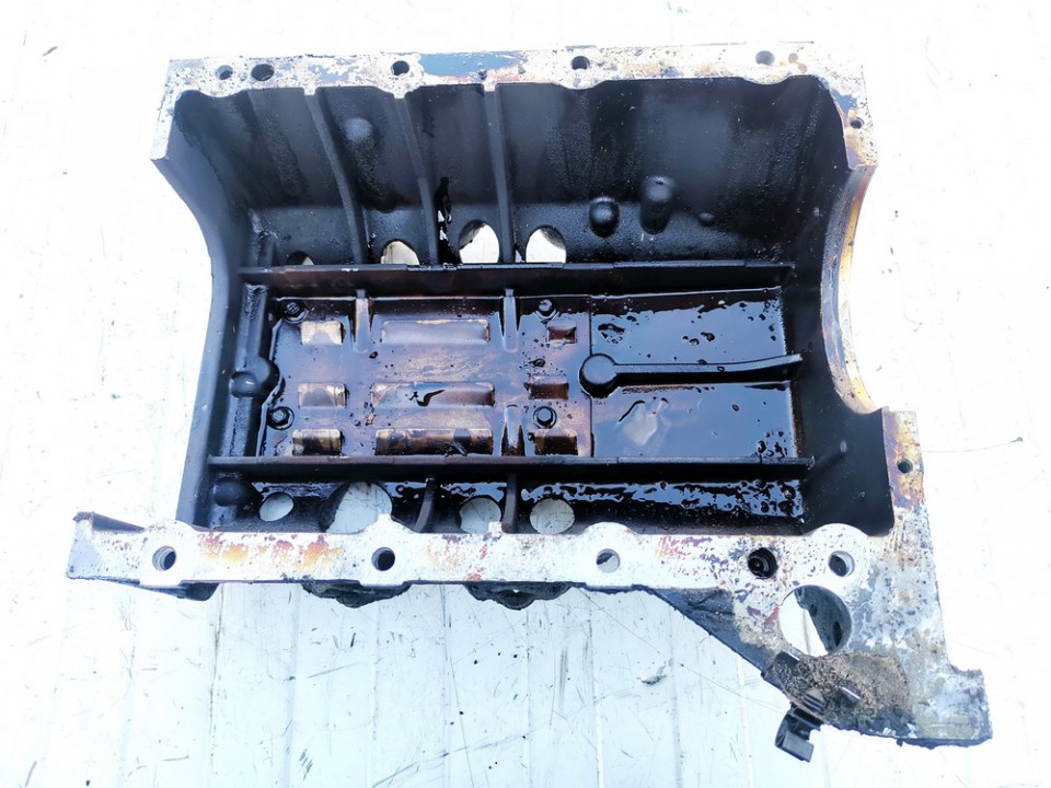 Rover 75 2000 Engine crankcase (Oil Pan)