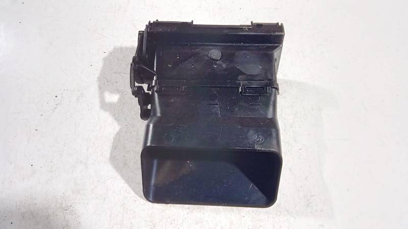 04792002 Ford C-MAX 2007 Dash Vent (Air Vent Grille) - Thumbnail 2