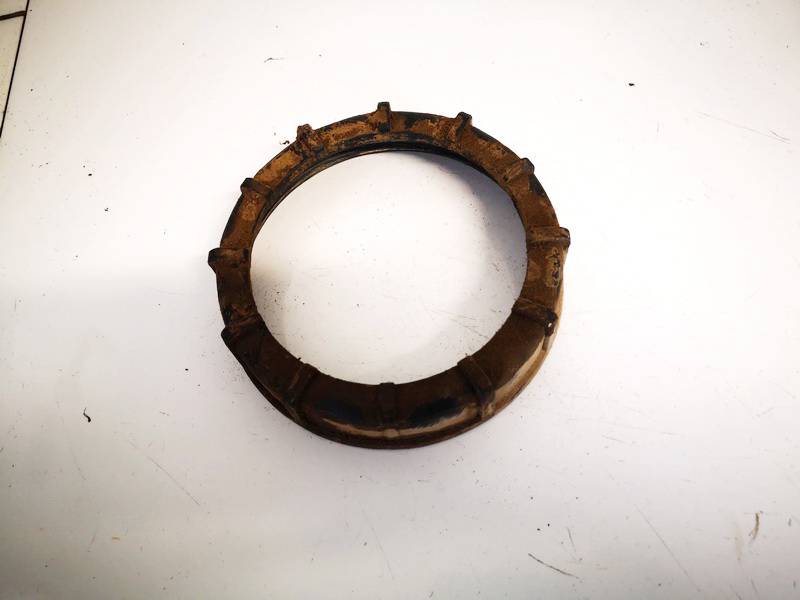 321201375A Volkswagen Golf 2001 Pierścień Mocujący Pompy Paliwa