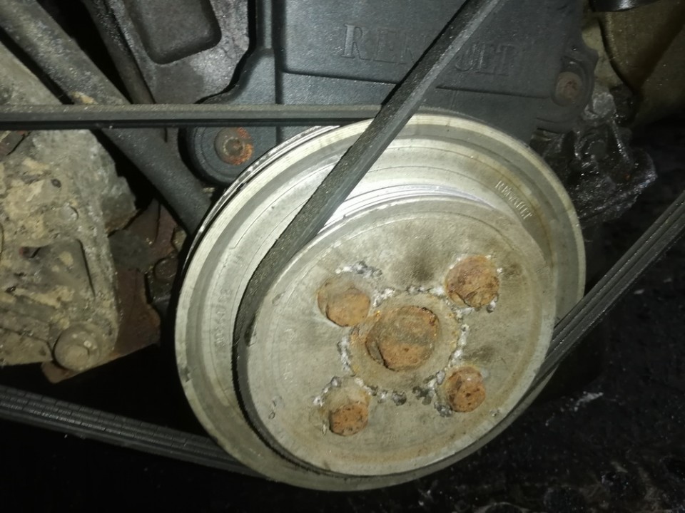 7700864702 Renault Clio 1997 Riemenscheibe, Kurbelwelle